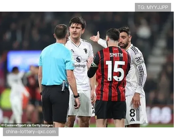 曼联四月末双线作战 伤病停赛影响阵容完整性